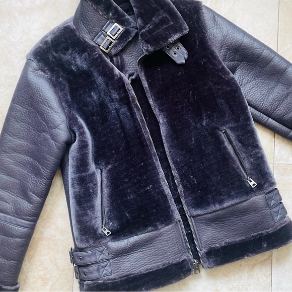 Jacket - Picture 4 of 13